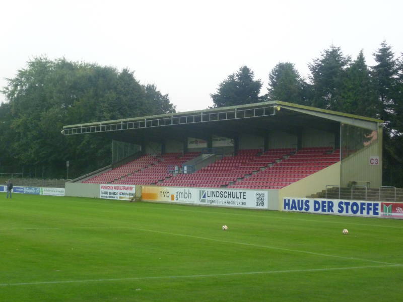 Eintracht-Stadion_am_Heideweg