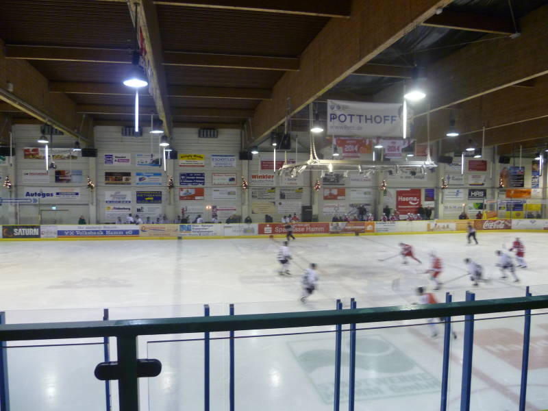 Maximilian_Eissporthalle