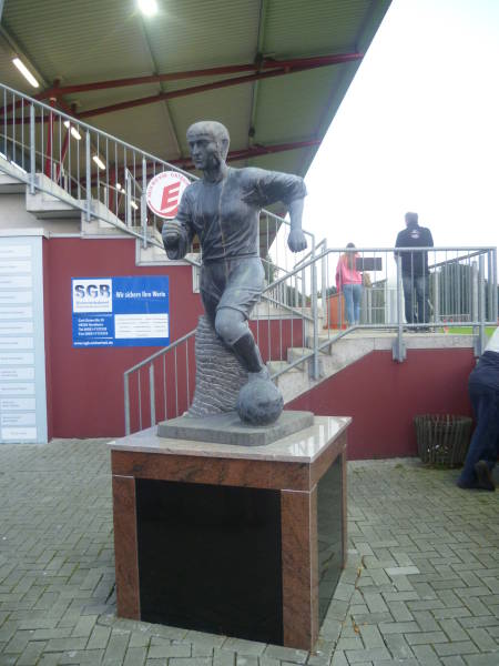 Eintracht-Stadion_am_Heideweg