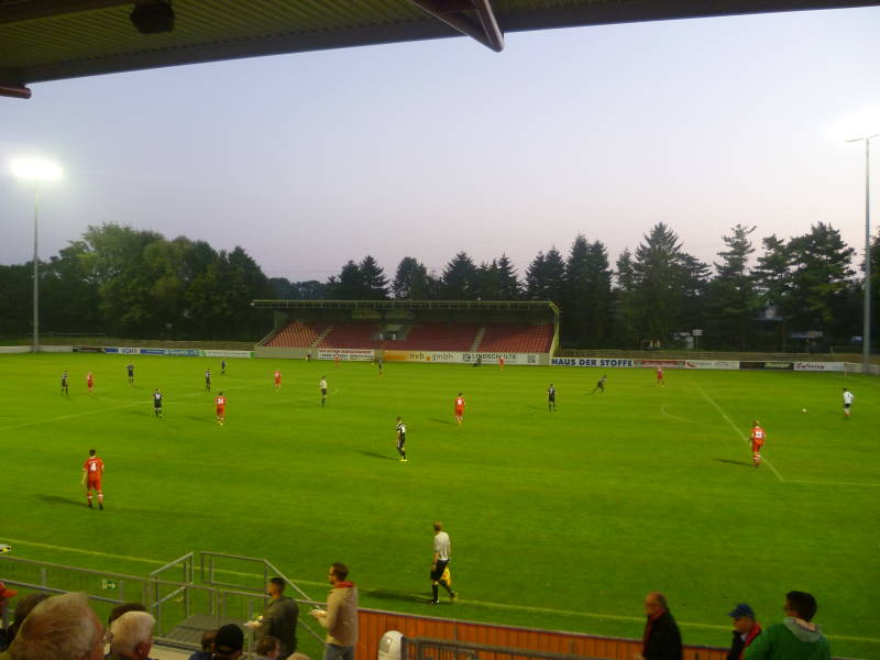 Eintracht-Stadion_am_Heideweg
