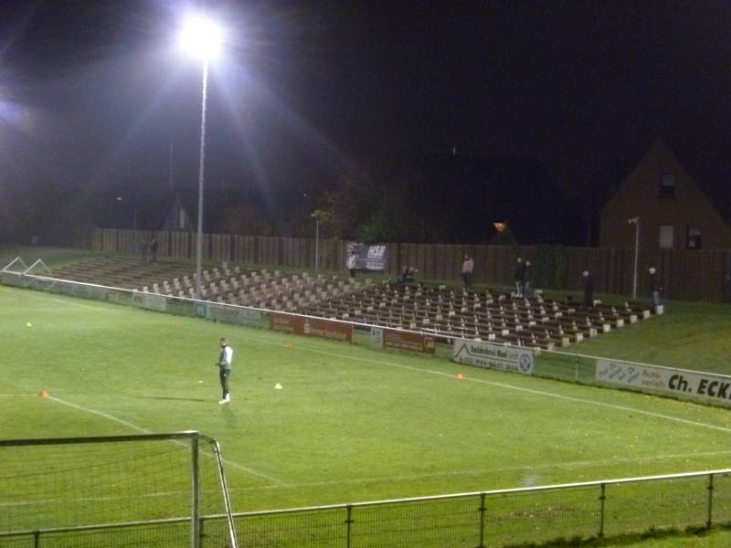Glck-Auf-Stadion_am_Holzplatz