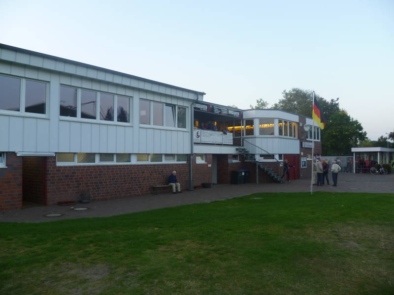 Eintracht-Stadion_am_Heideweg