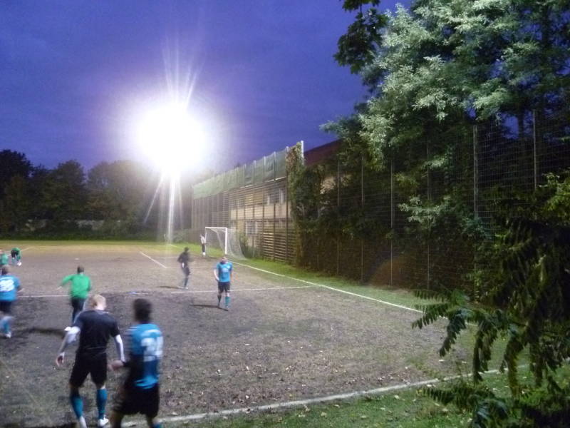 Sportanlage_Rheinpreuenstrae_Nebenplatz