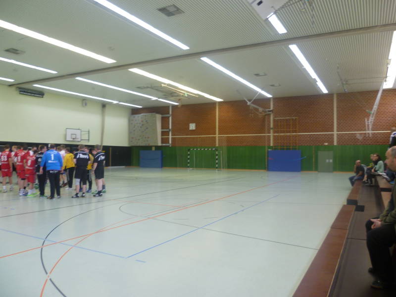 Sporthalle_Von-der-Tann-Strae
