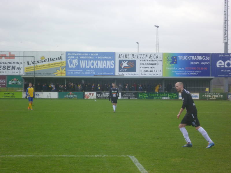 Damburgstadion