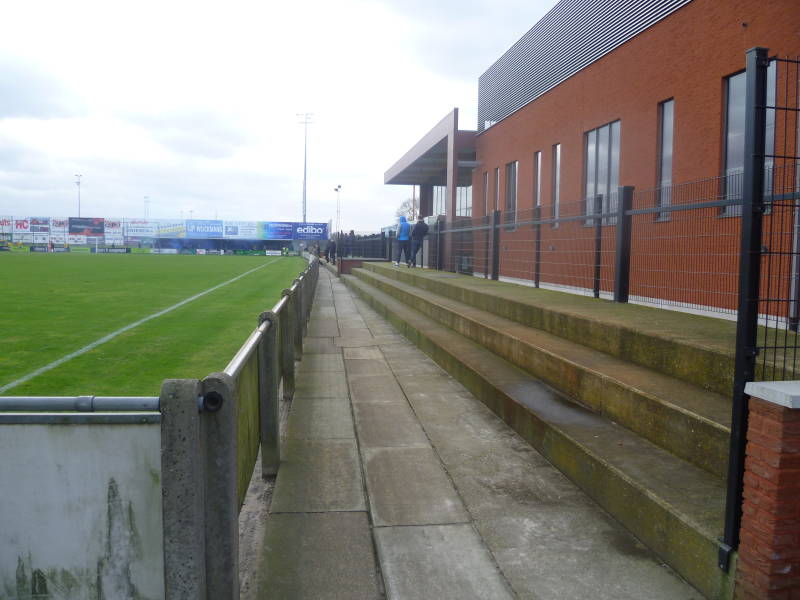 Damburgstadion