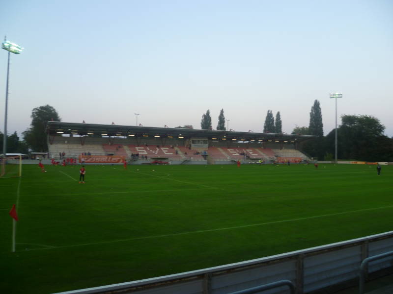 Eintracht-Stadion_am_Heideweg