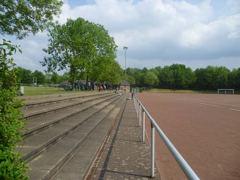 Sportanlage_Oberheidstrae