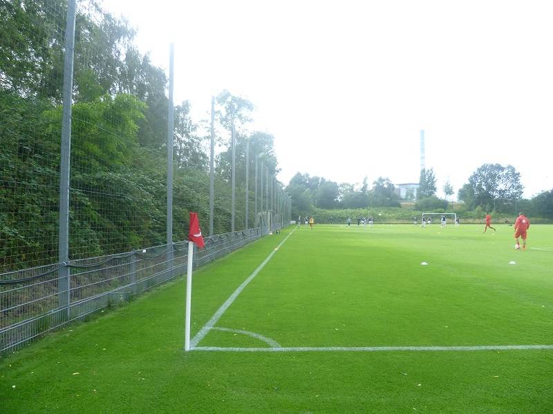 Willi-Lippens-Sportplatz