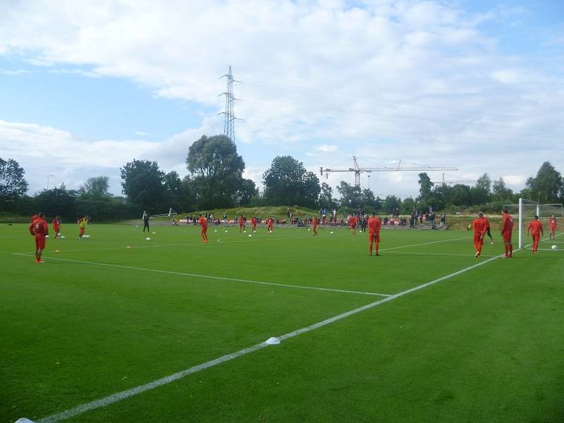 Willi-Lippens-Sportplatz